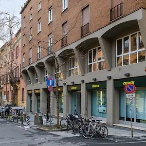  Appartamento Piazza De' Calderini By Wonderful Italy